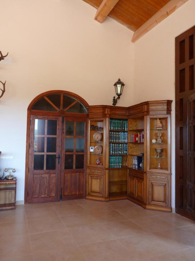 Yeguada Jimenez Latorre Casa rural Fernancaballero
