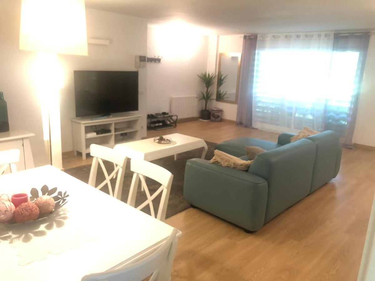 Habitación En Sitges, Primera Linea De Playa * Sitges