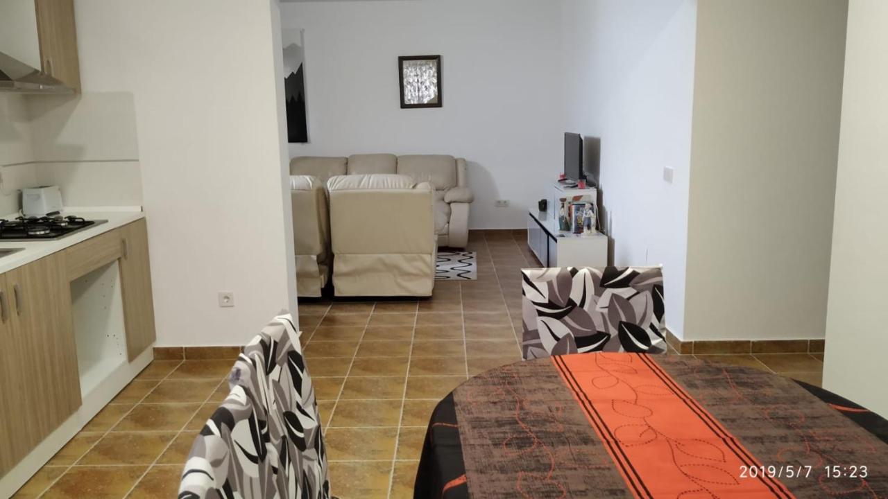 Vicenta * Alcala del Jucar