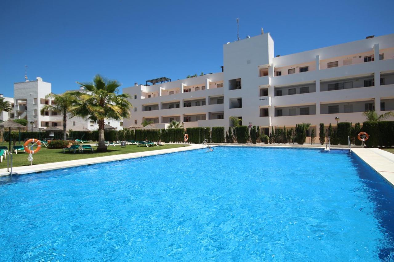 Apartment 3 Bed Sleeps 6 In