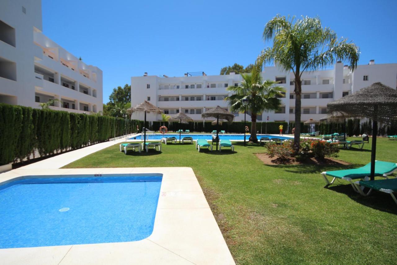 3 Bed Sleeps 6 In La Cala De Mijas