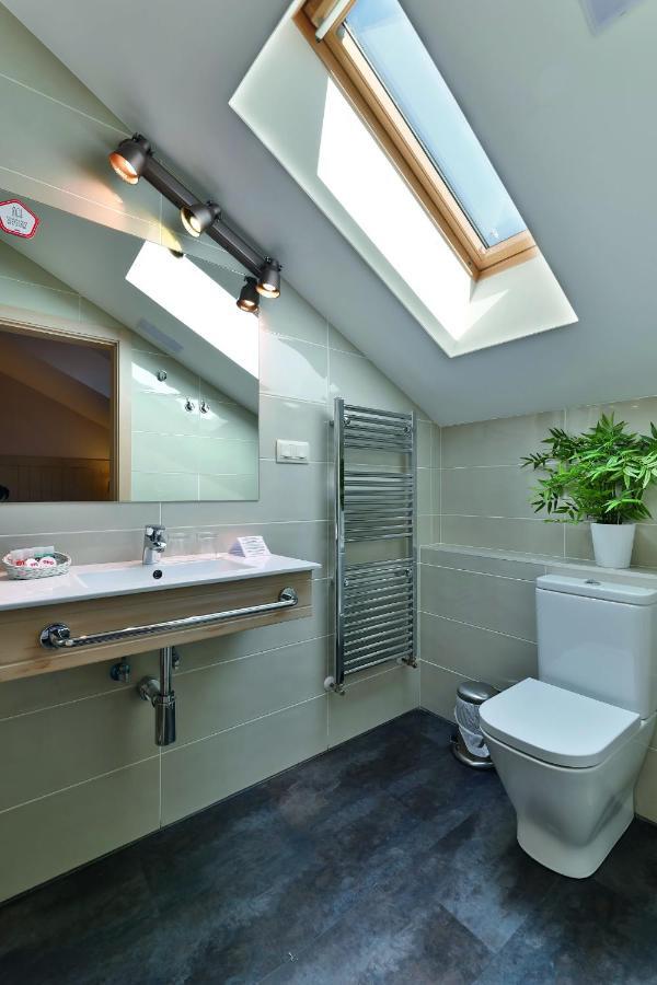 La By Vivere