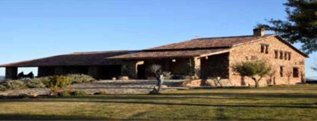 Yeguada Jimenez Latorre Casa rural Fernancaballero
