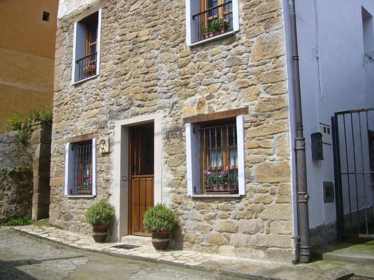 Casa Encarnacion *
