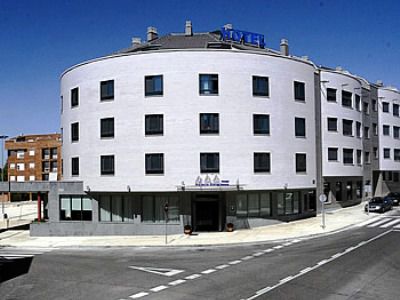 Hotel Palacio Congresos 3*