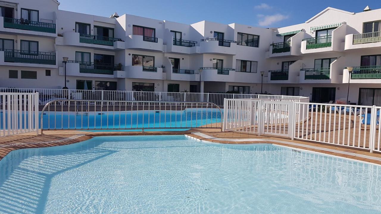 Lanzarote-beach-apartment, Cucharas Beach, -- 1 Minute Walk From Main Square, 35 Meters From Apartamento *