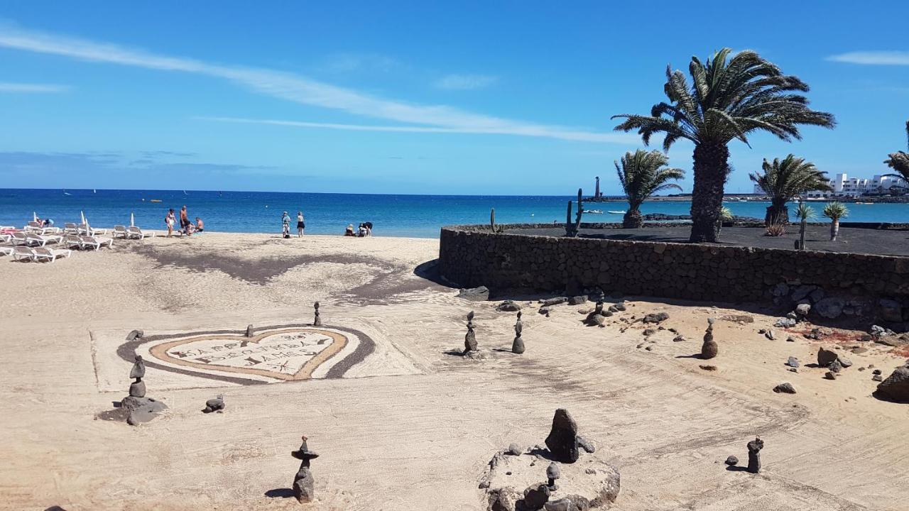 Apartamento Lanzarote-beach-apartment, Cucharas Beach, -- 1 Minute Walk From Main Square, 35 Meters From *