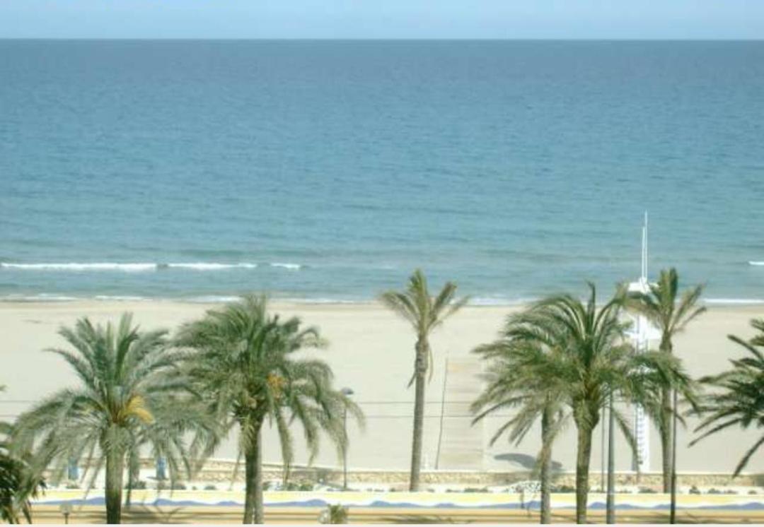 Apartamento Voramar Primera Linea De Mar