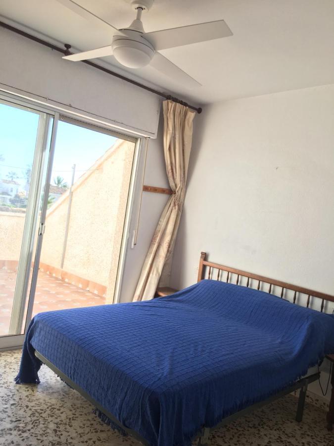 Flat With Sea Views 200m From The Apartment *