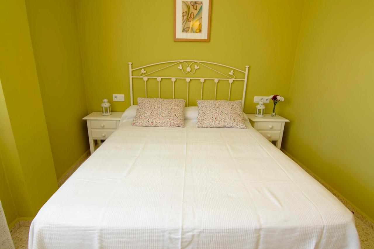 Mirador Del Castillo, Living Sur Apartment *