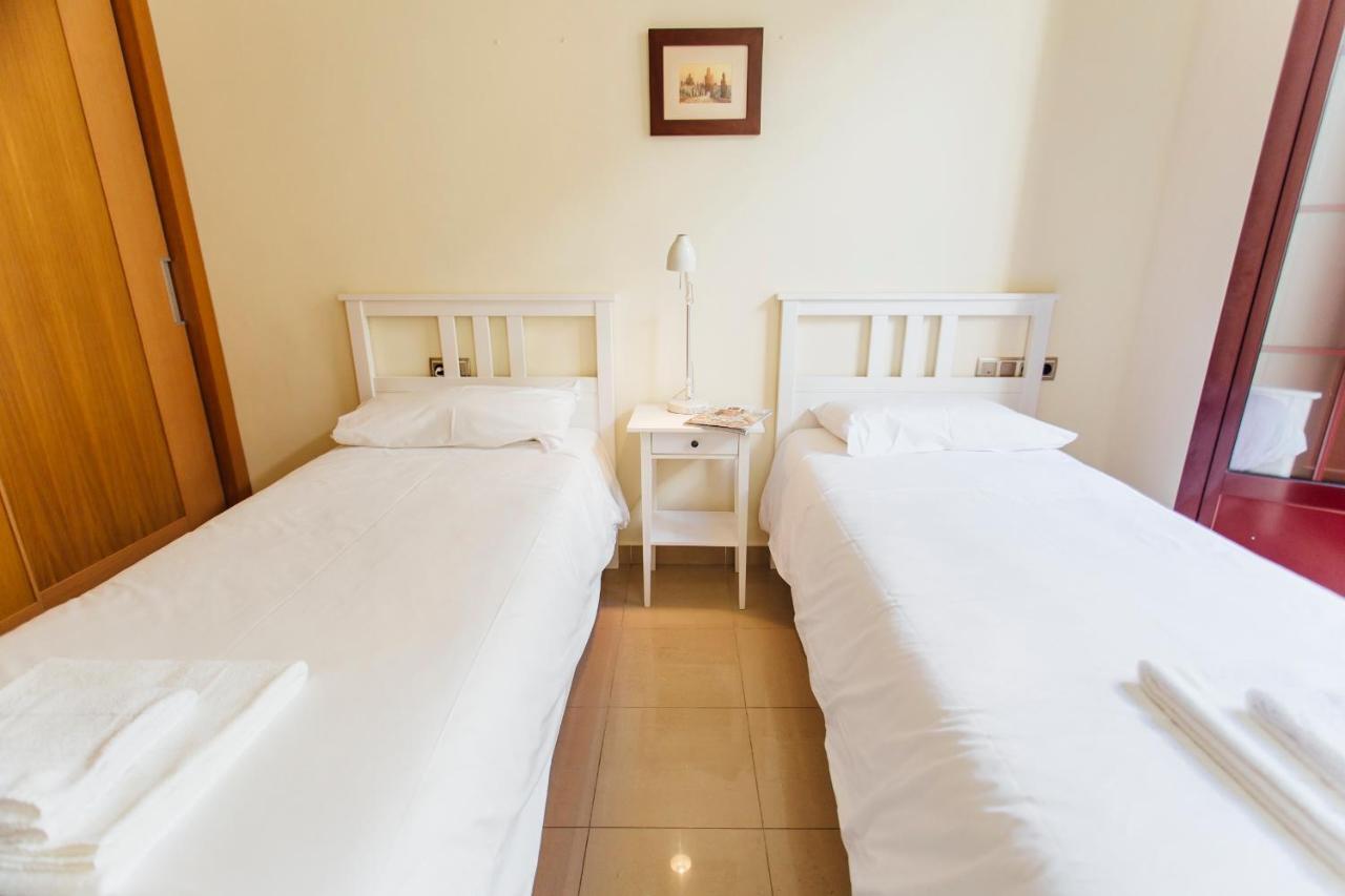 Bright And Central- 2bd 1bth- Malhara * Seville