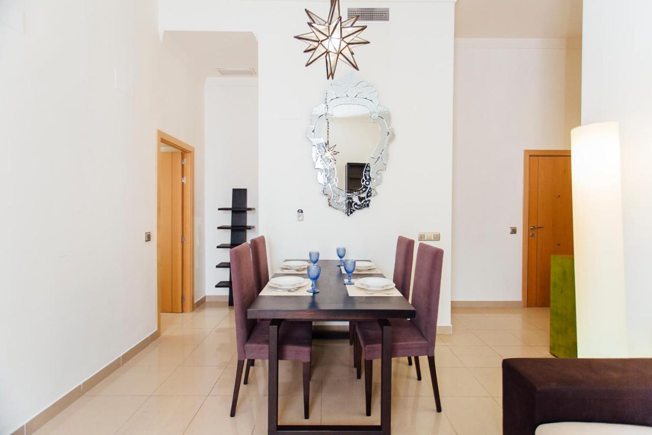 Bright And Central- 2bd 1bth- Malhara Apartment Seville