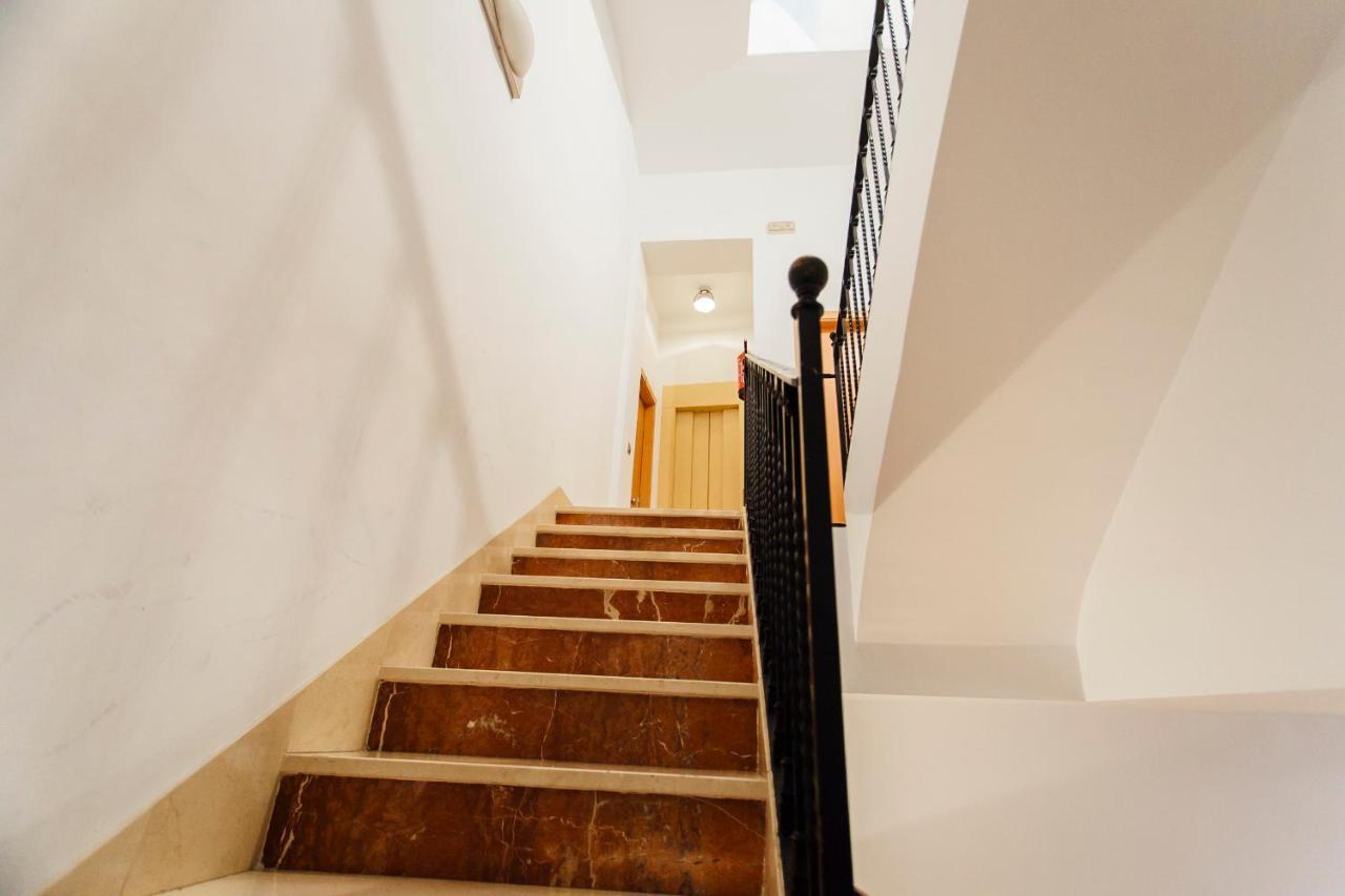 Apartment Bright And Central- 2bd 1bth- Malhara Seville
