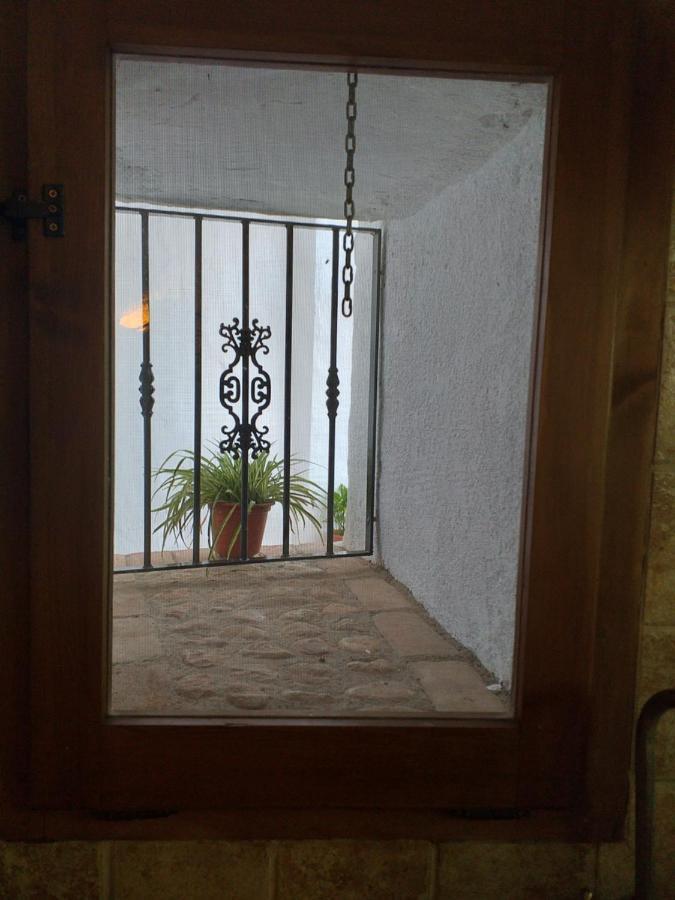 Casa Cueva Pastor * Fontanar