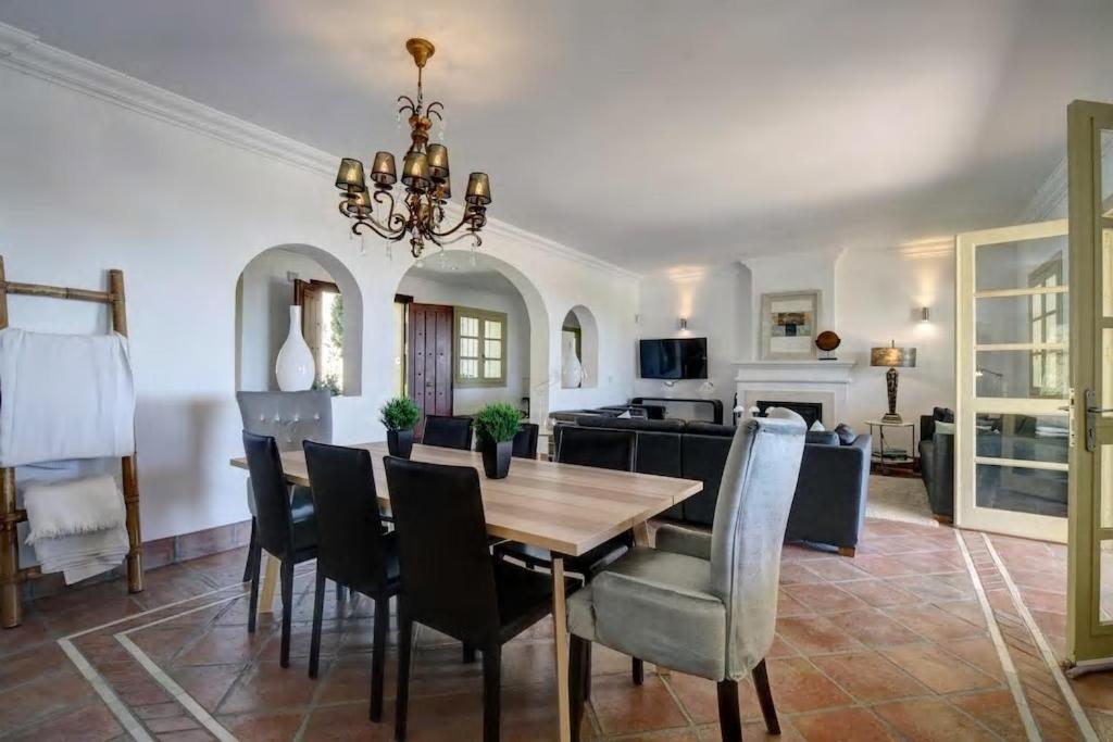 Casa Mimosa Villa *