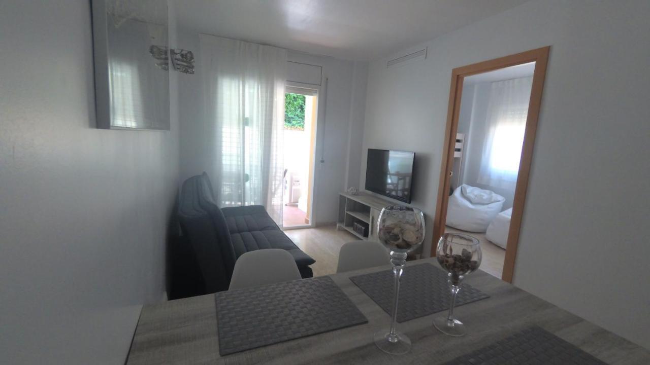Pool, Beach, Golf & Hard Rock In Apartment Salou