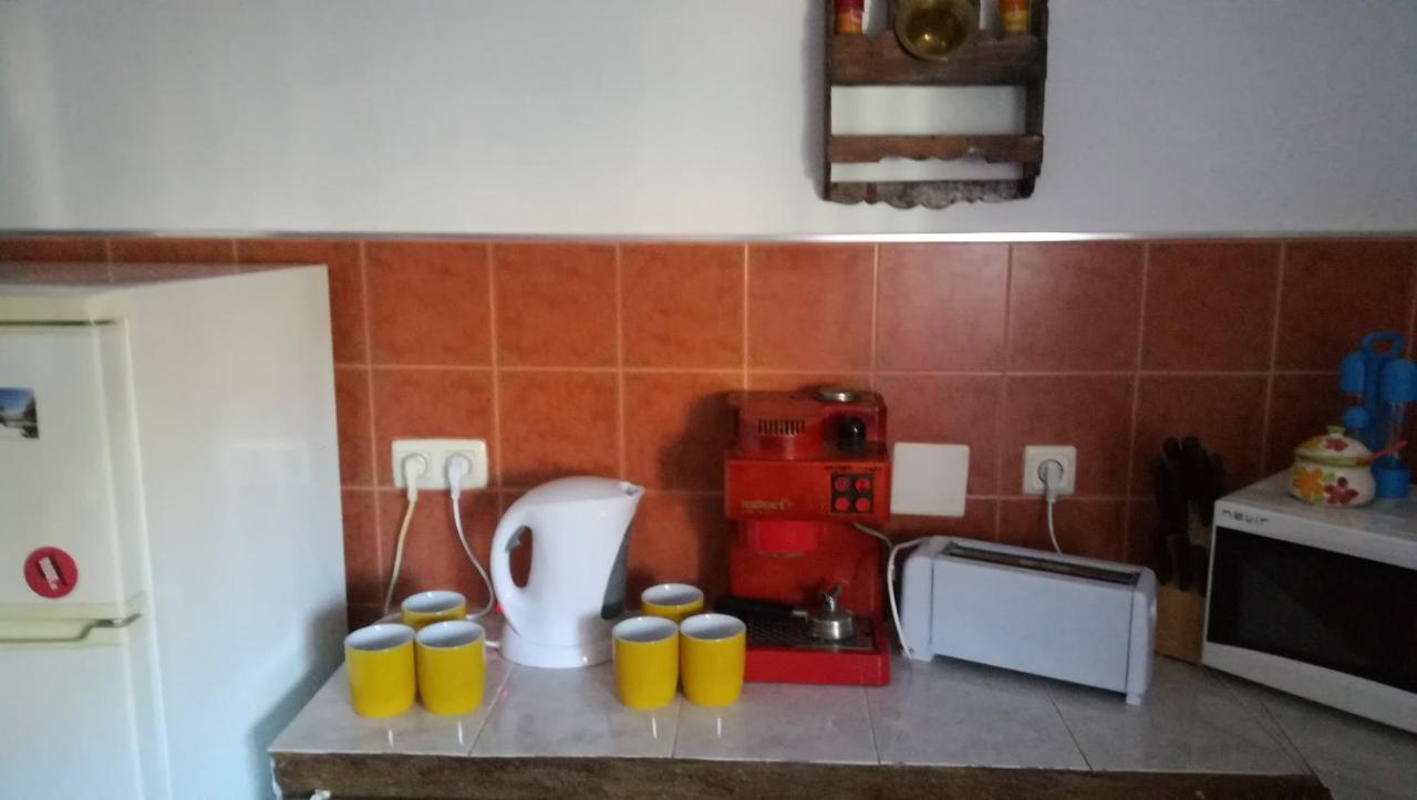 Camping Casa Cueva El Algarrobo Guadix