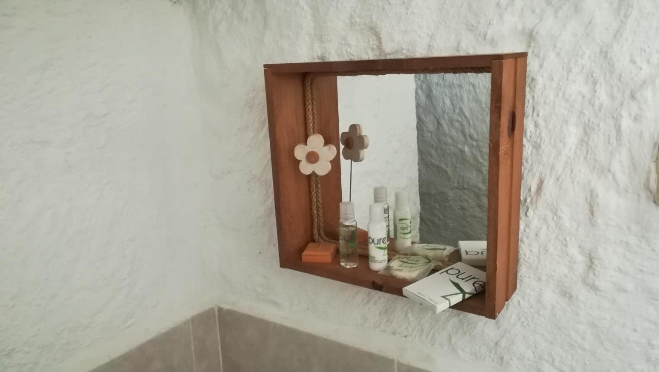 Casa Cueva El Algarrobo Camping