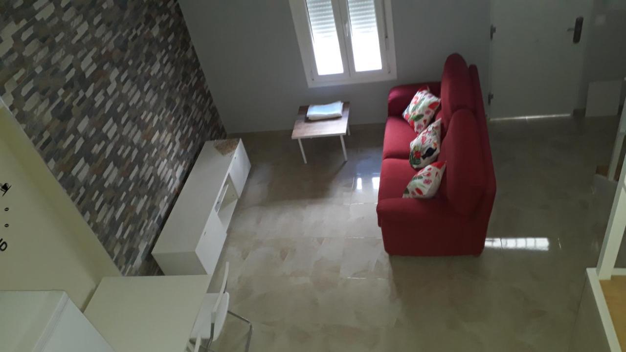 Duplex Daises * San Fernando