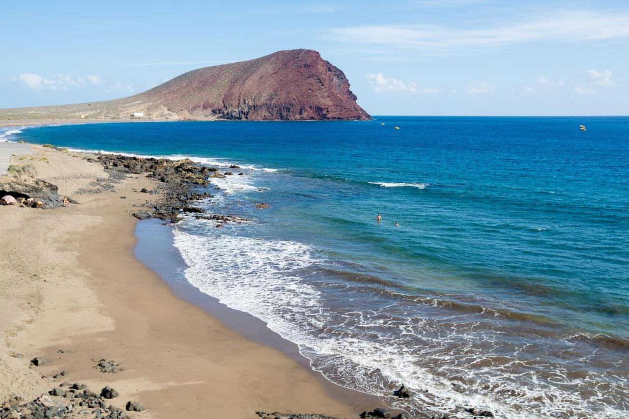 En Playa De La Tejita, El Medano * Granadilla De Abona