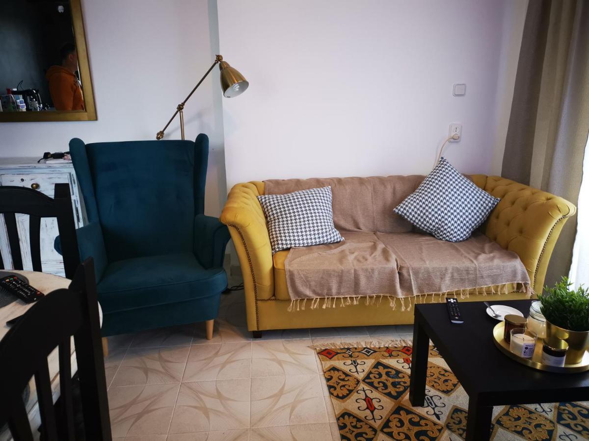 Apartment Hola *