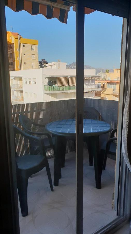 Hola Apartment *