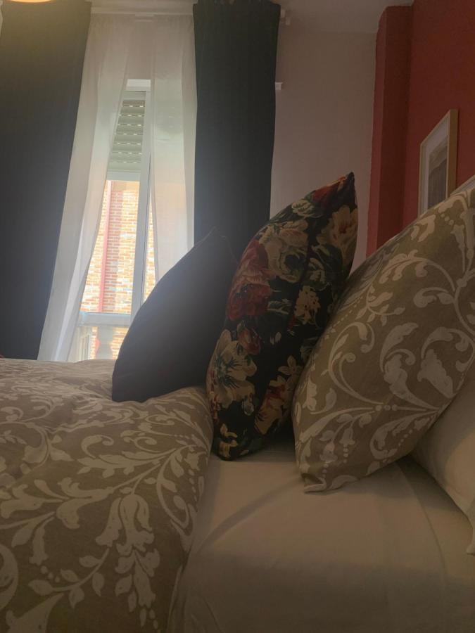 Weier Guest house 3*