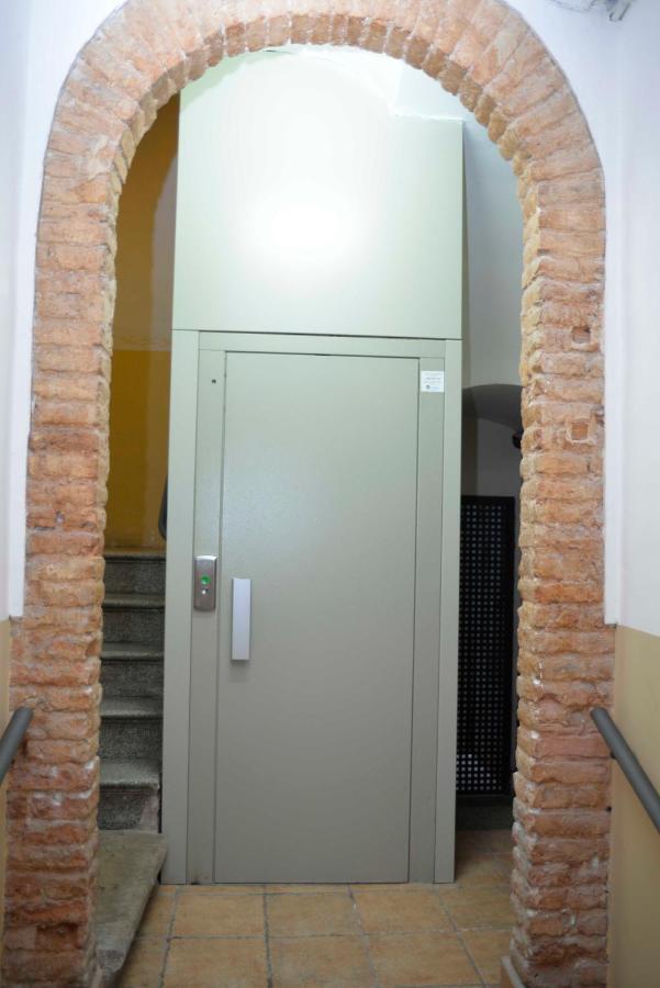 Apartment Pigal 1 Apartament Centre Historic *