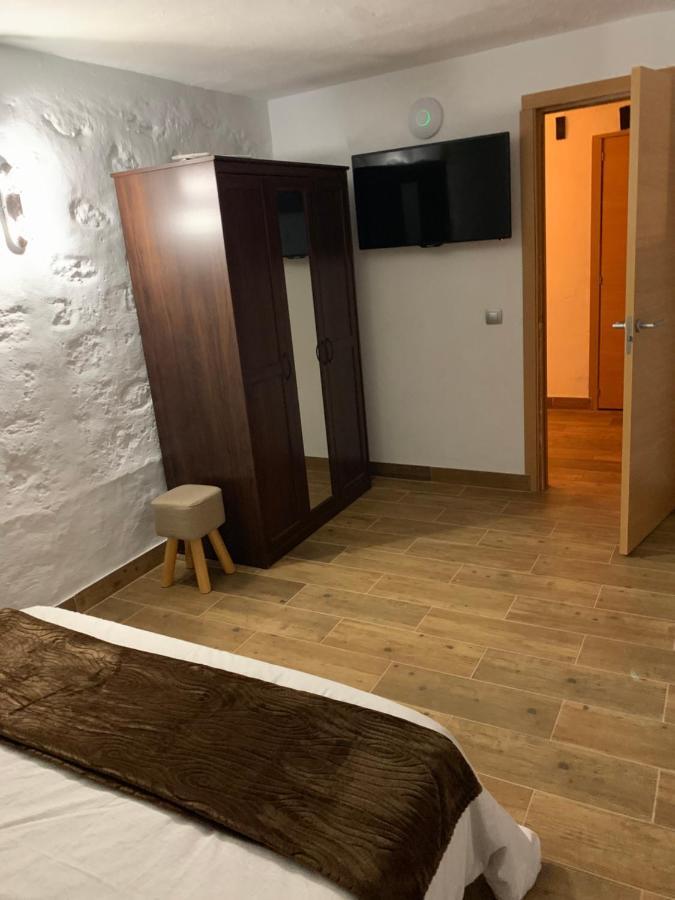 Valtisya Pool And Airport Country house