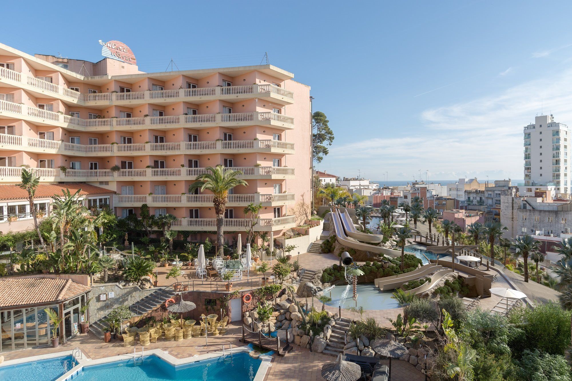 Hotel Alba Seleqtta 4*