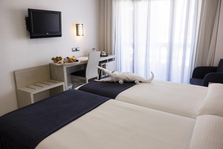 Hotel Plaza (adults Only) 4*