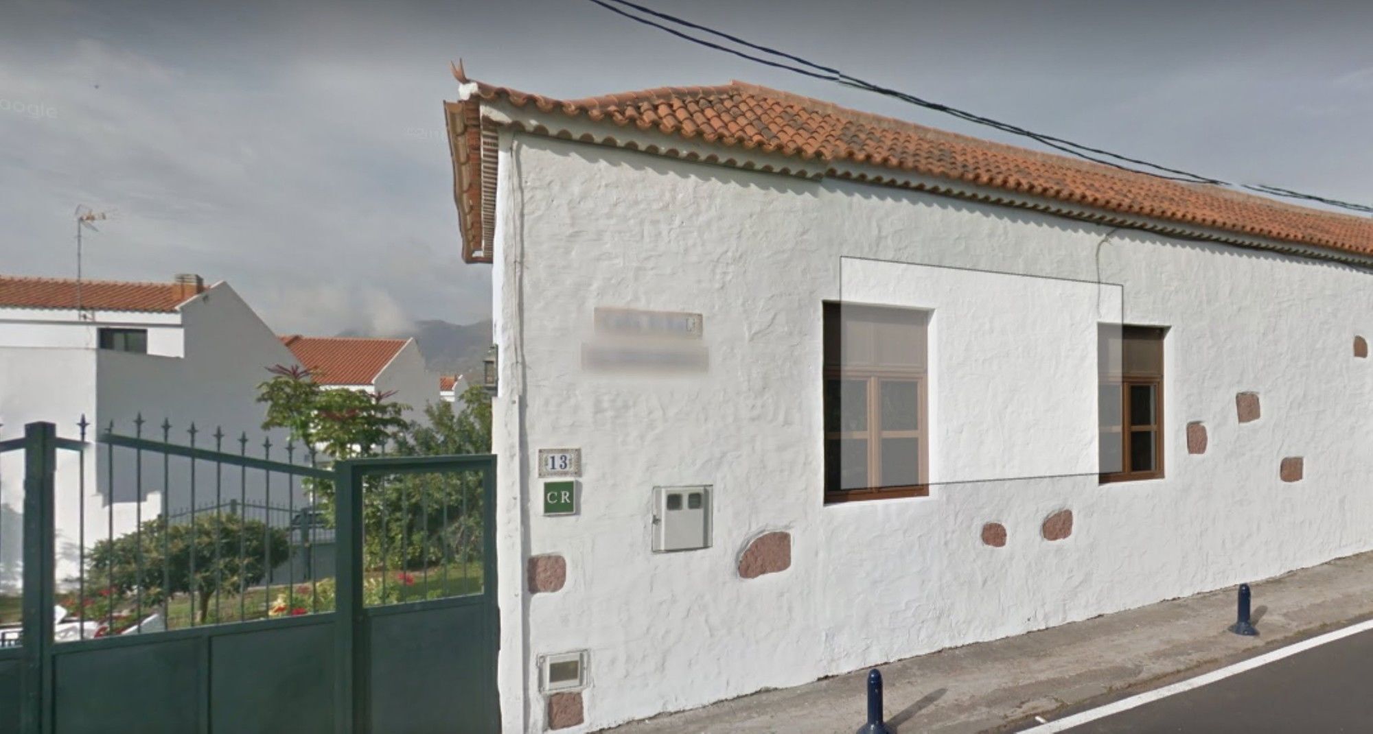 105717 - House In *