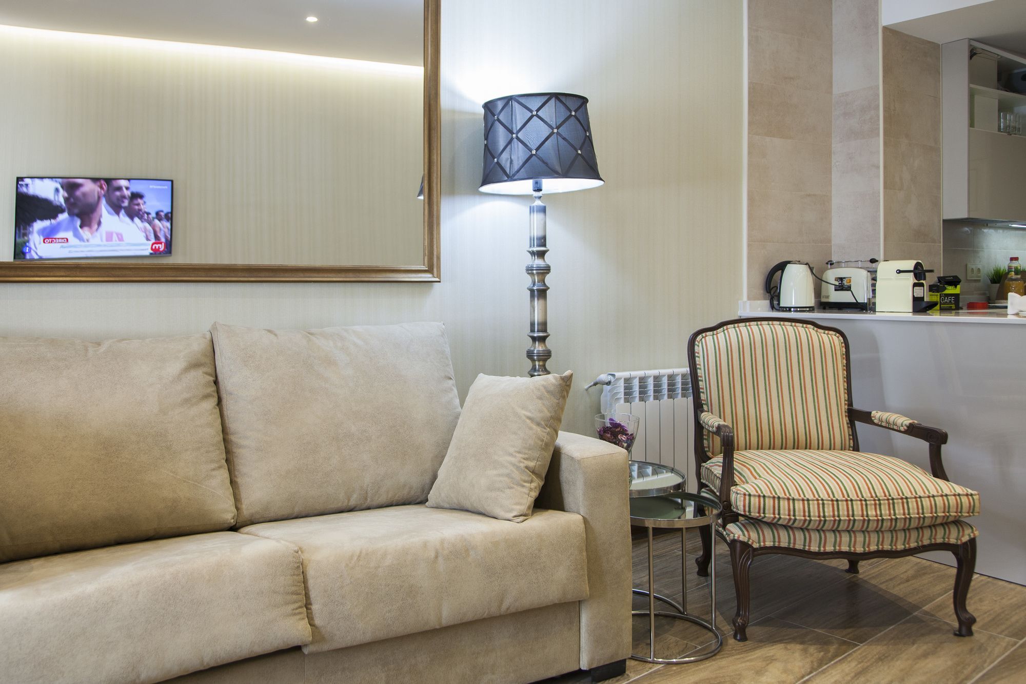 Apartment Puerta Zamora, Centro, Wifi Con Salon Y 2 Dormitorios, Parking Salamanca