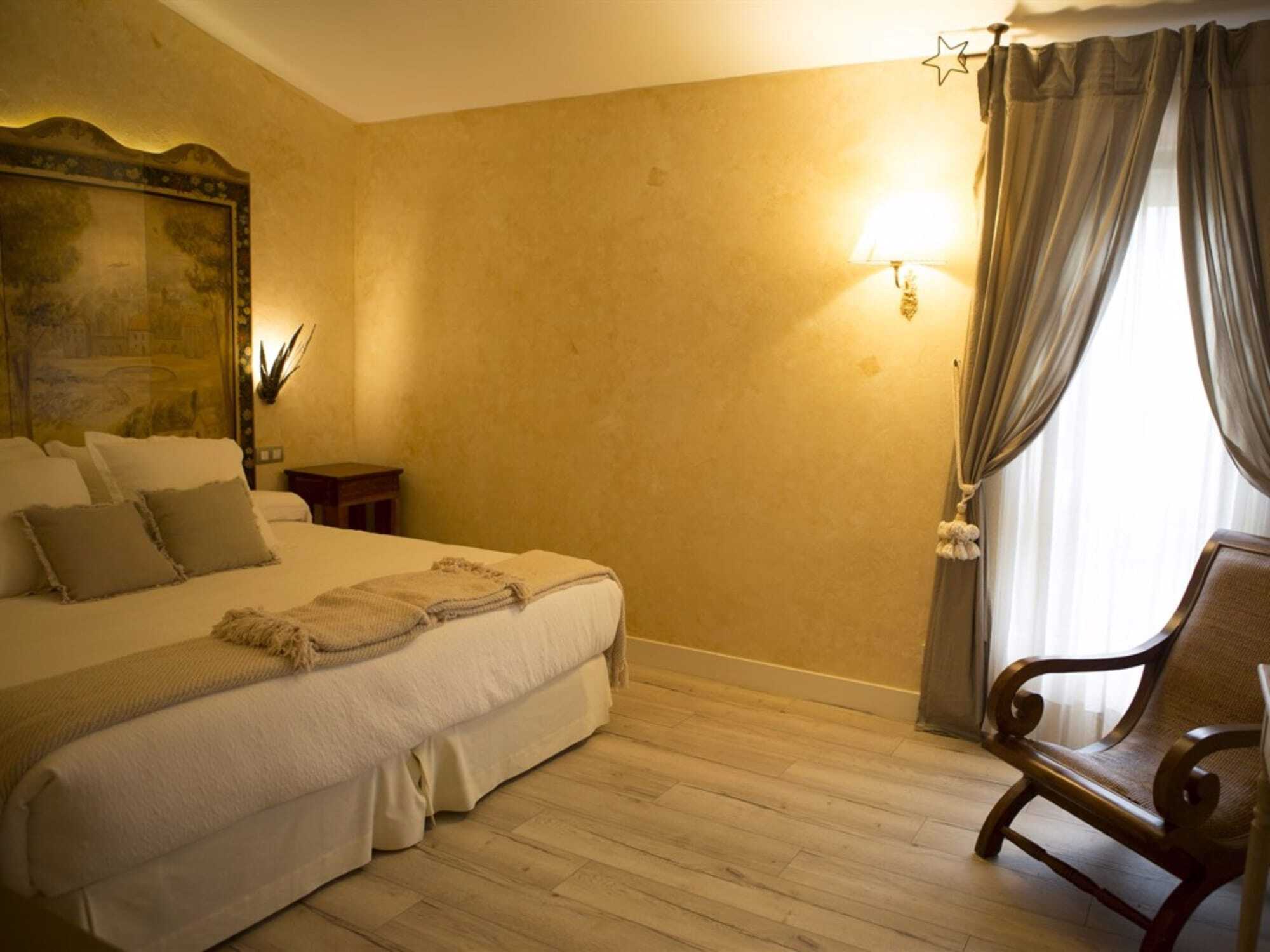 Palacio Torre De Hotel