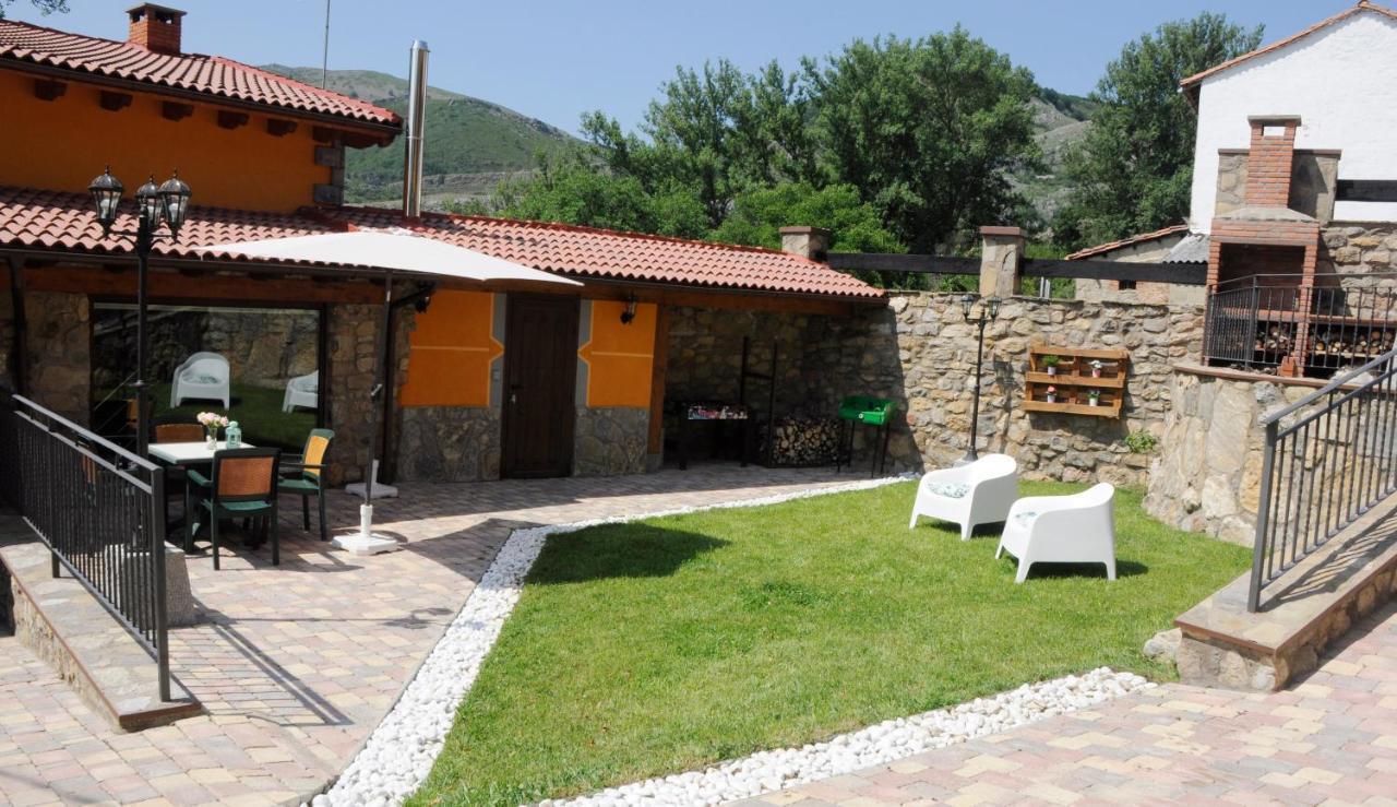 Casas De Manuel *