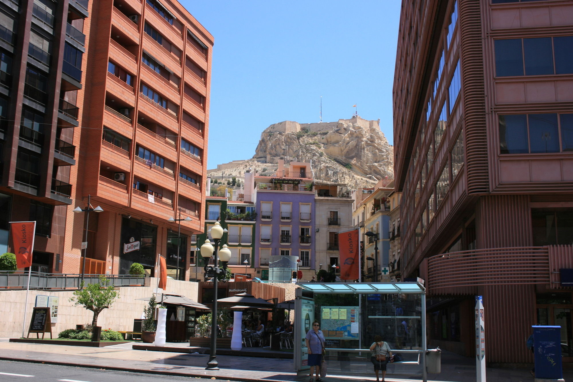 Mendez Nuñez 2*