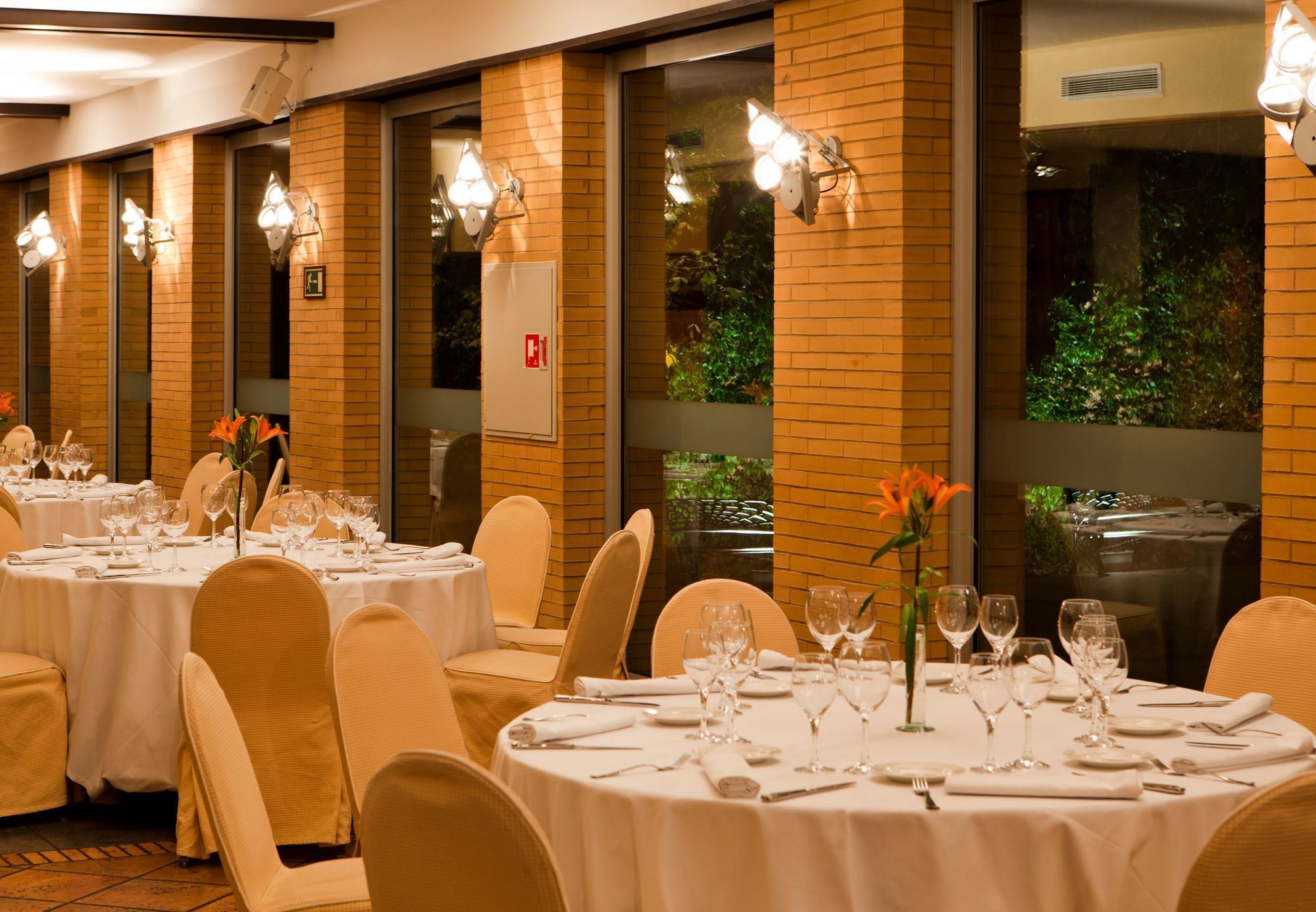 Hotel Ac Ciudad De By Marriott