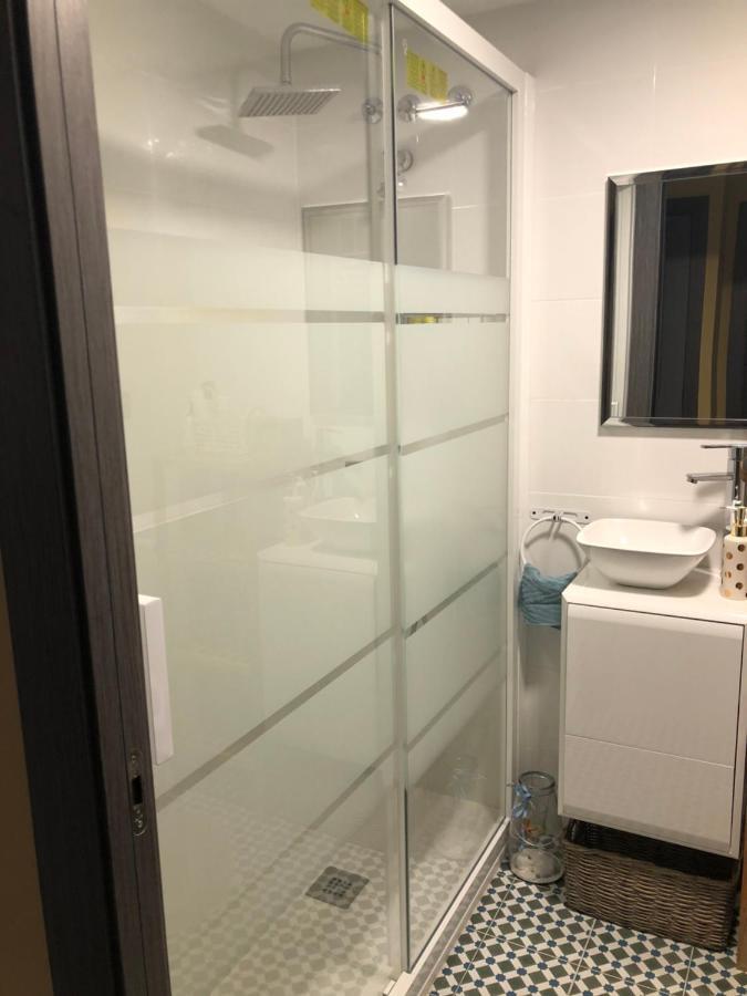 Sea View Apartments,2