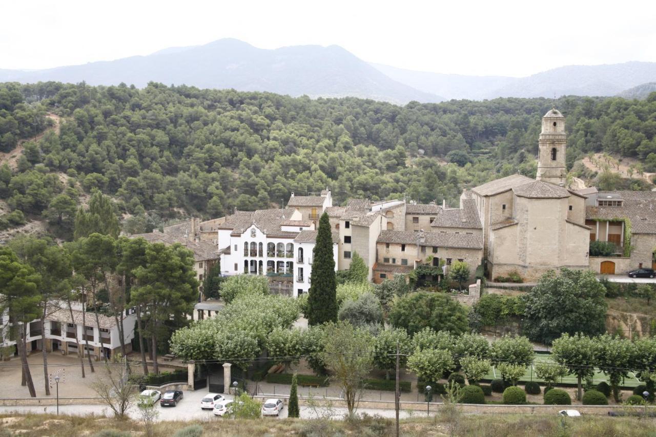 Finca Vallclara Hostel
