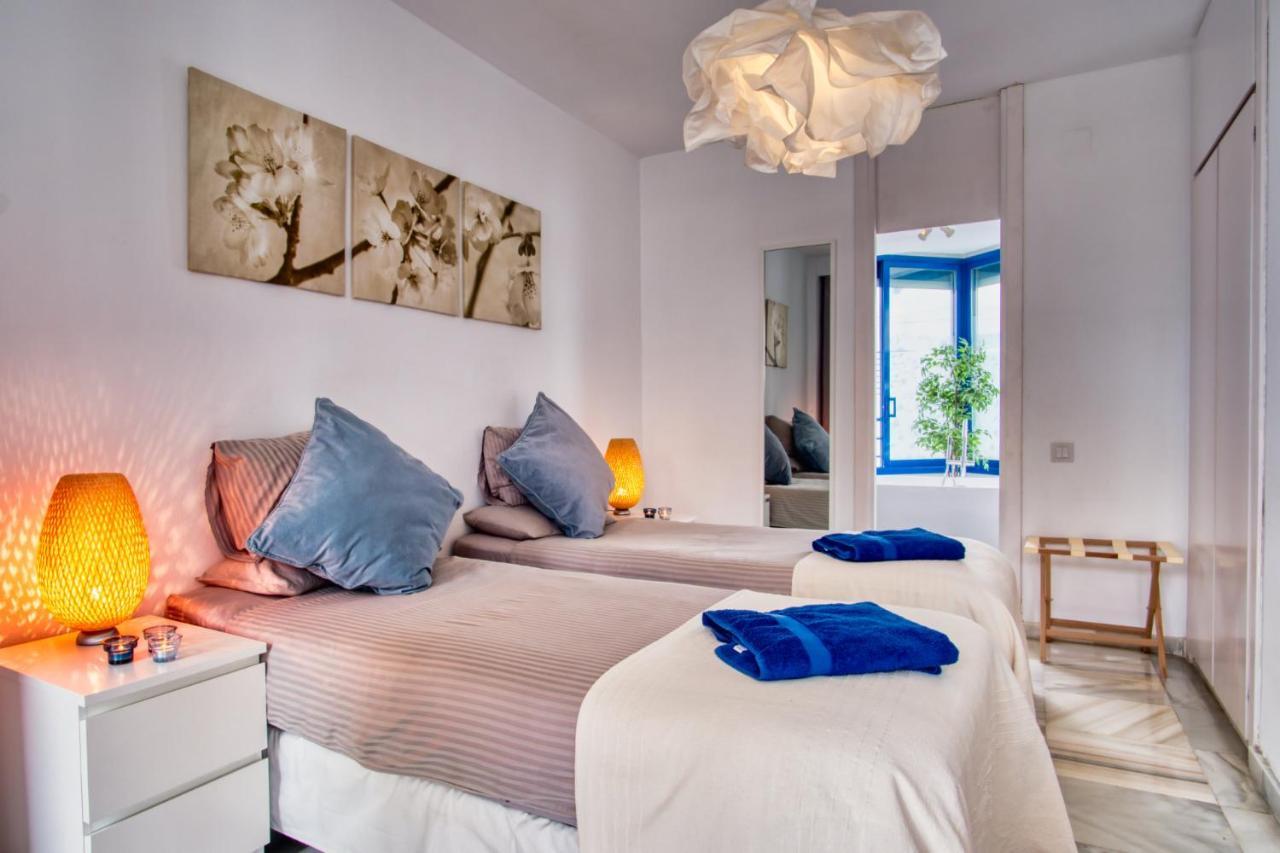 Seaside Penthouse Apartment *