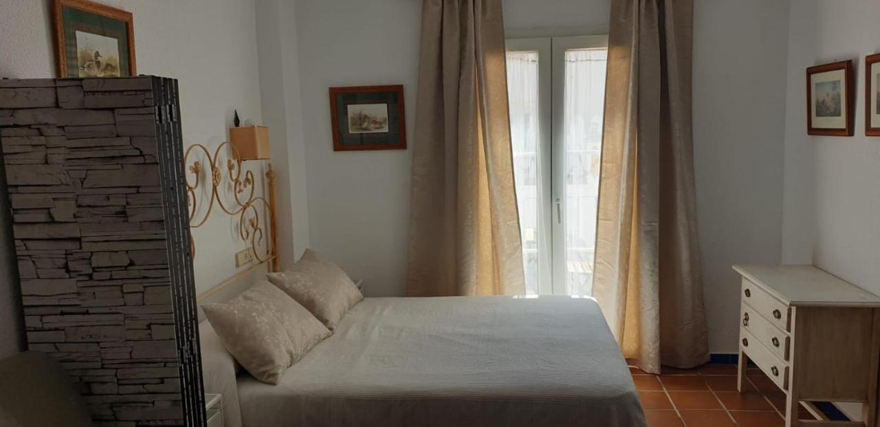 Estudio Grande Con Cocina Wi-fi Hasta 4 Personas * El Rocio