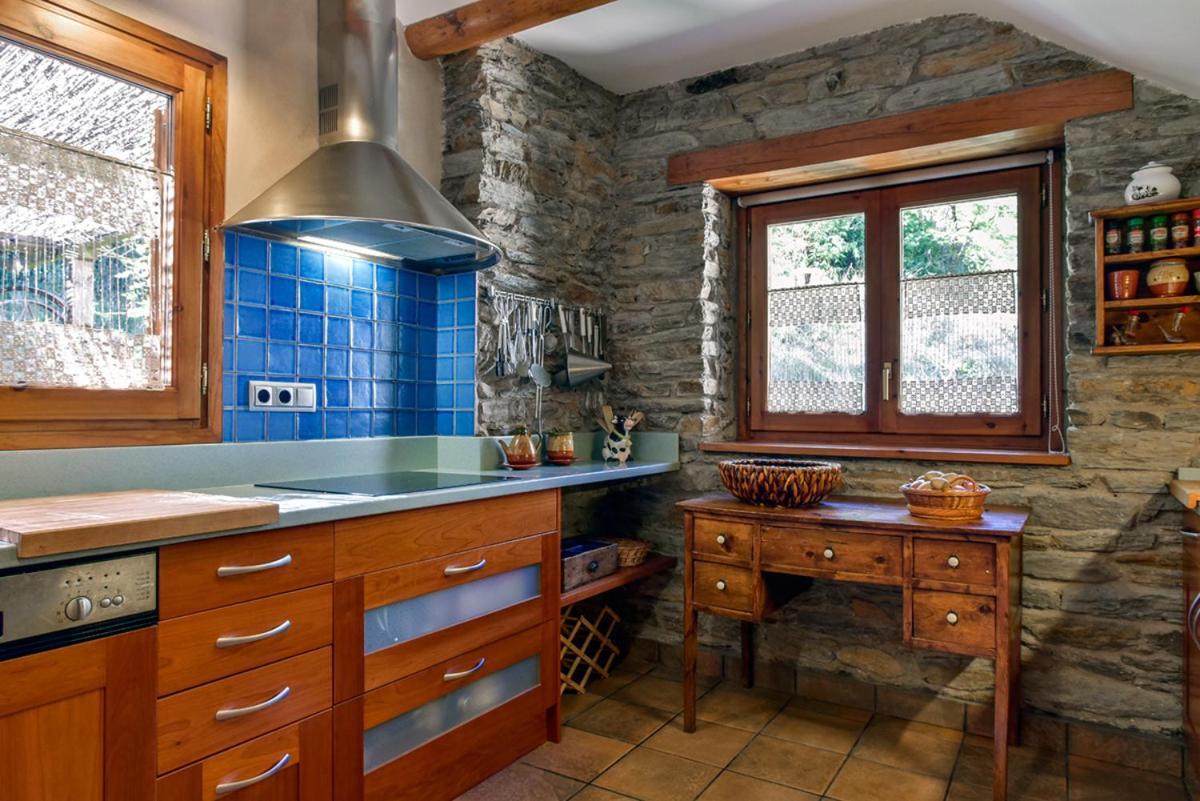 Cal Ginero Holiday home