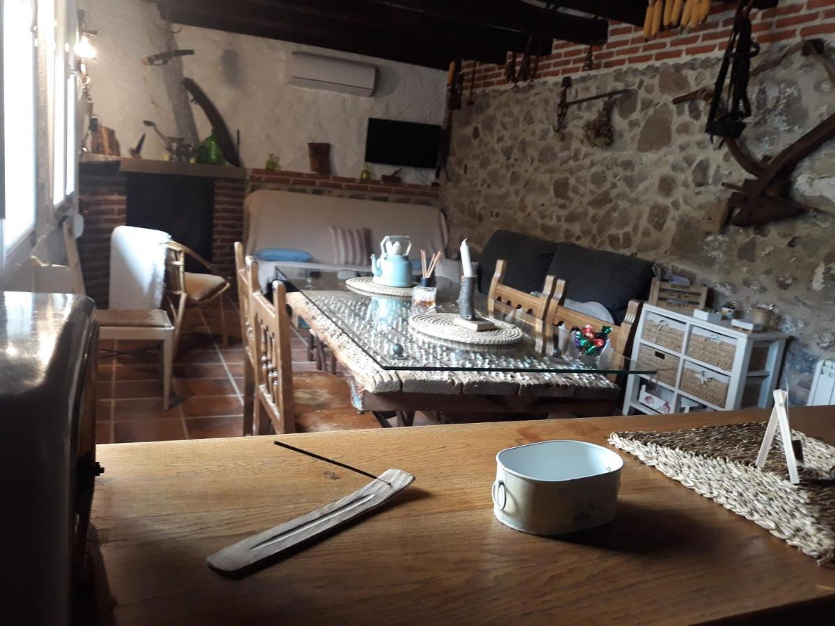 Casa La Almazara Holiday home *