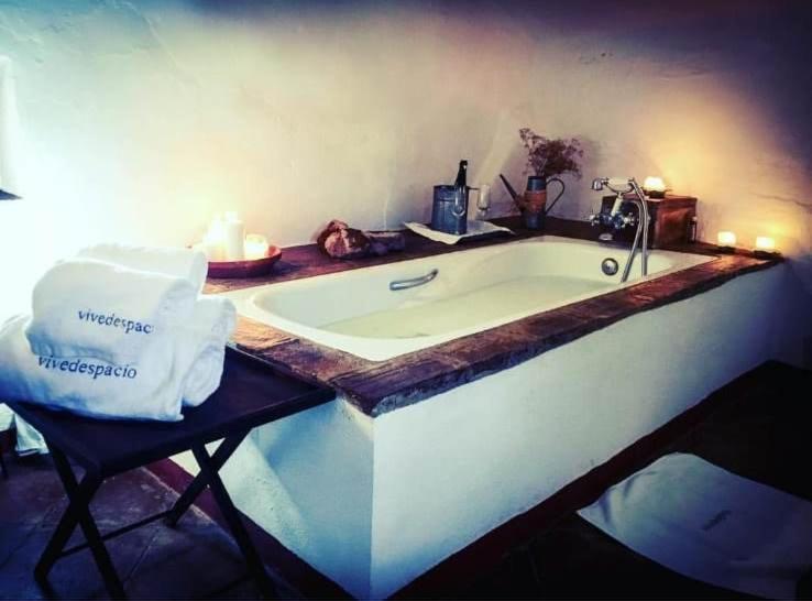 Hotel Hospederia Convento De La Parra, 06176 (adults Only)