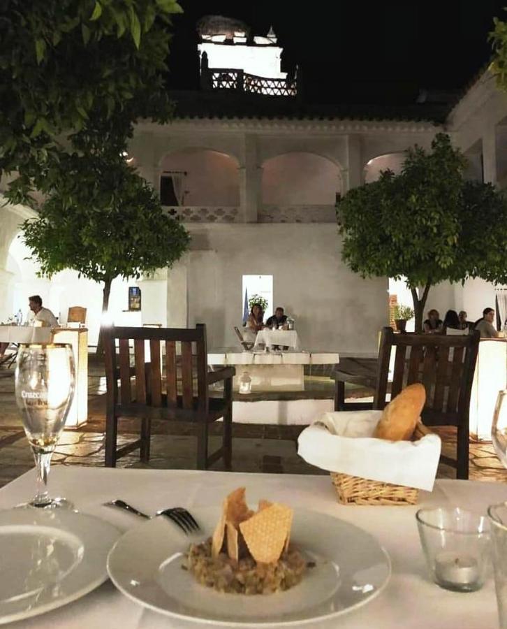 Hotel Hospederia Convento De La Parra, 06176 (adults Only)