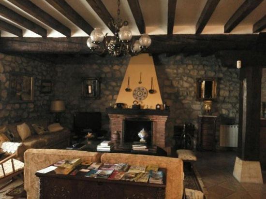San Tirso Inn Tonanes