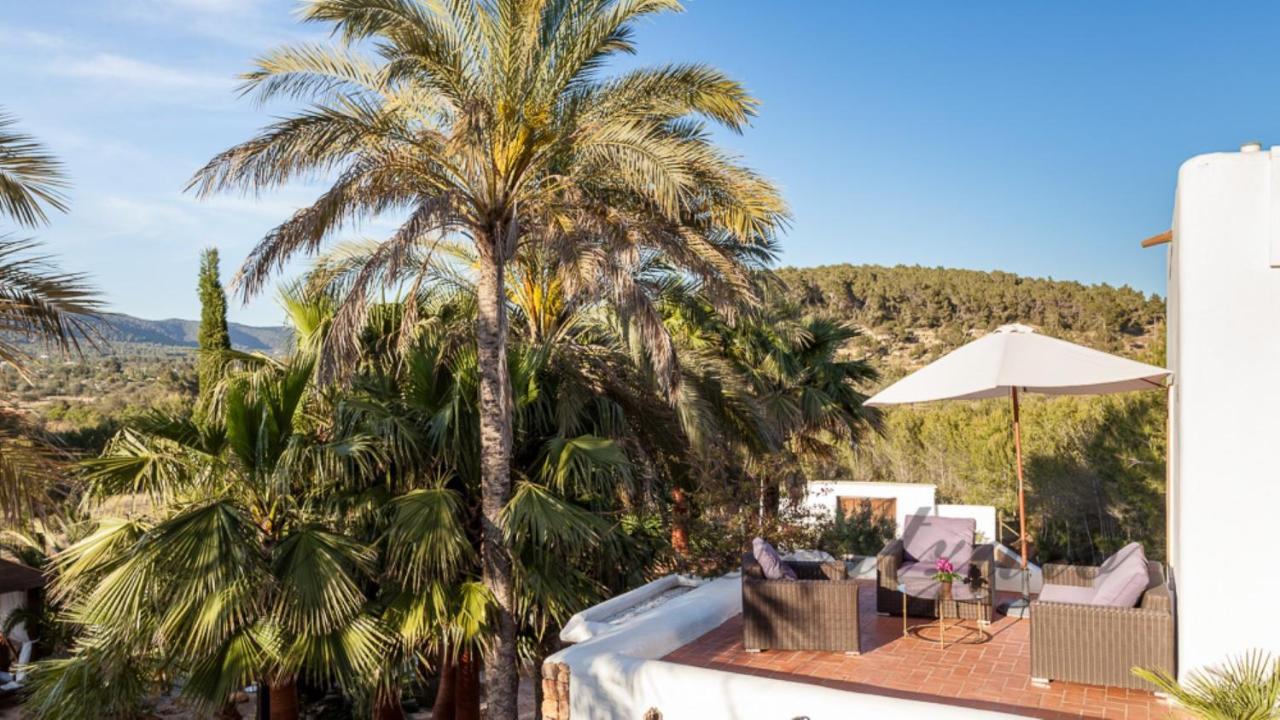 Sa Plana D'atzaro * Santa Eularia des Riu