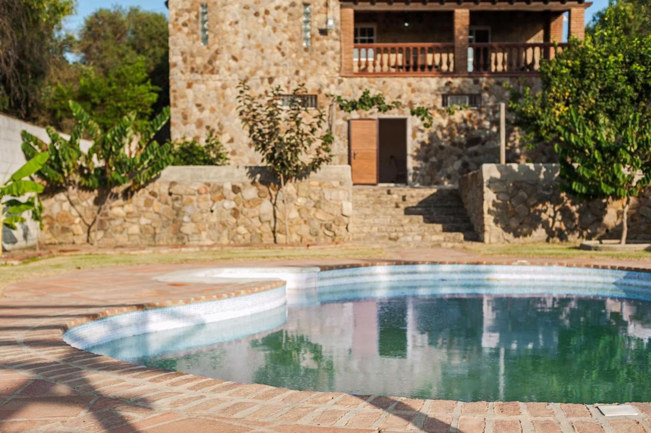 Casa De Piedra El Canal
