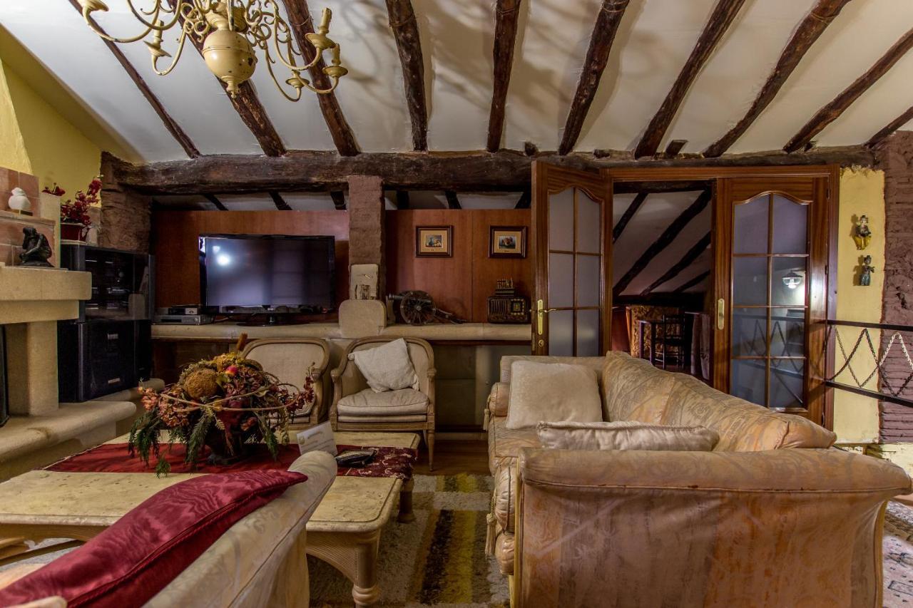 La Casona Hotel 3*