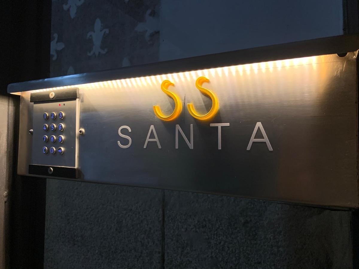 Santa Apartment *